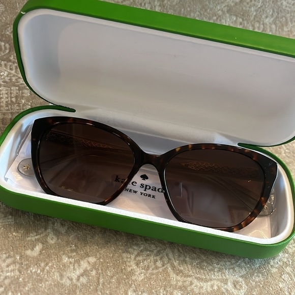 Brand New Kate Spade Philippa Cat Eye Tortoise Polarized Sunglasses Brown Lens - Picture 3 of 16